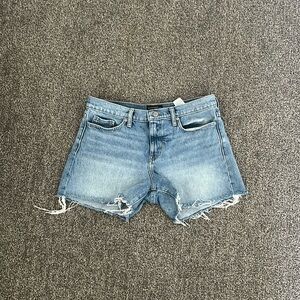 Banana republic mid rise denim shorts, size 30, great condition.